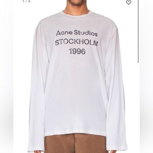 BNWT Authentic Acne Studios Edden U 1996 T- Shirt in Dusty White.